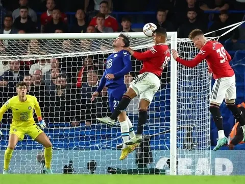 Bom tấn của M.U được khen xuất sắc bậc nhất Premier League