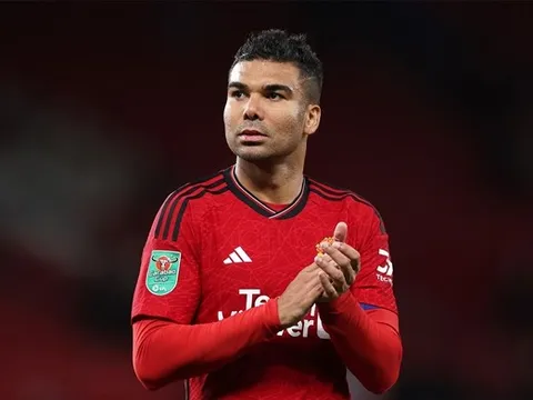 M.U tính hy sinh Casemiro, dọn đường cho trung vệ bom tấn