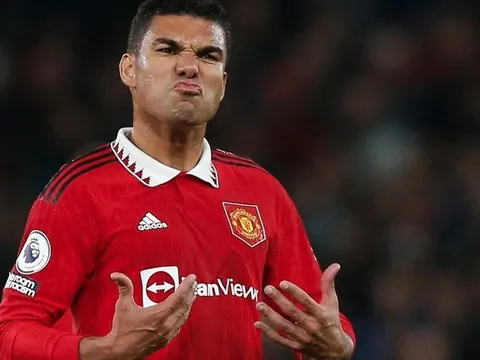 Casemiro mang tới sự cân bằng cho MU
