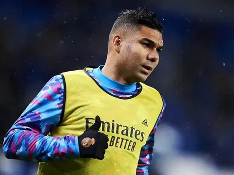 Casemiro phá vỡ im lặng về việc Real chiêu mộ Mbappe