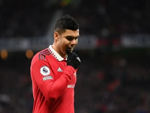 Casemiro thẻ đỏ hóa ra là điềm lành cho Man Utd