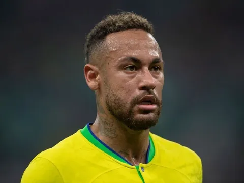 Casemiro: 'Tôi tiếc cho đối thủ, Brazil có nhiều cầu thủ giỏi quá'