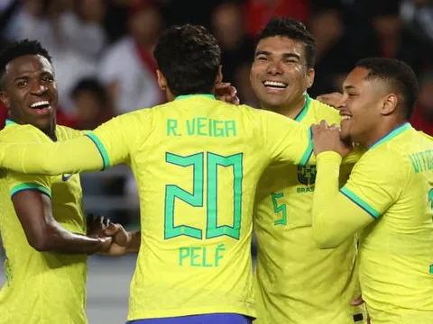 Casemiro và tân binh Chelsea cùng lúc tỏa sáng trên tuyển Brazil