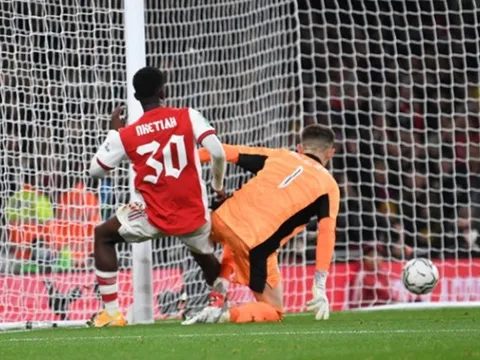 Arteta chốt tương lai sao Arsenal sau trận đấu với Leeds