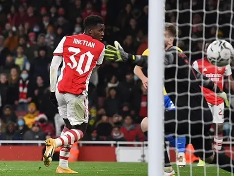 Tỏa sáng rực rỡ, Nketiah bày tỏ nguyện vọng với Arteta