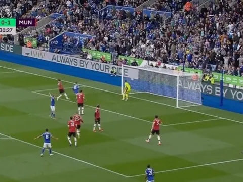"Iheanacho đã nhanh chân hơn Maguire"