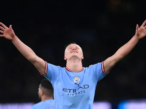 "Cậu ấy có những đặc điểm rất giống với Haaland"