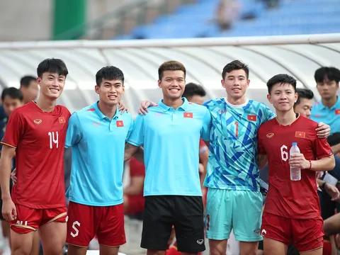 Cầu thủ U22 Việt Nam đối mặt nguy cơ dự bị ở V-League
