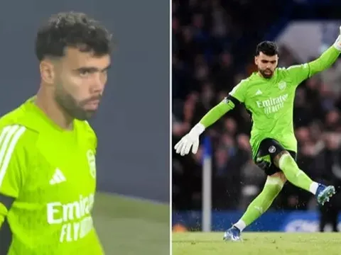 CĐV Arsenal đồng loạt át vía David Raya