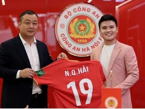 CĐV đòi trao ngôi vương V-League cho CAHN; Chuyên gia: Quang Hải sẽ thăng hoa