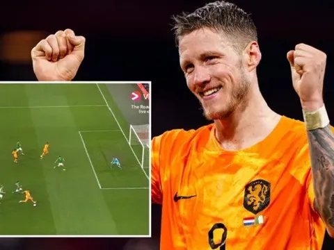 CĐV M.U: "Những tình huống này ở đâu khi anh ấy ở Old Trafford?"