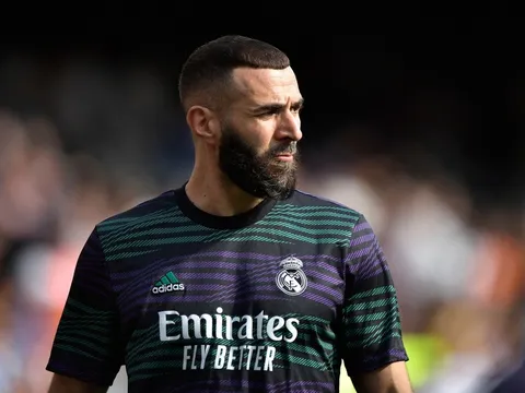 CĐV Real Madrid chuẩn bị sẵn lễ tri ân Benzema
