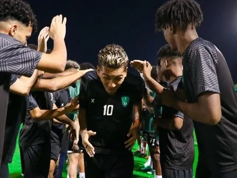 CĐV Saudi Arabia 'phát cuồng' vì Firmino