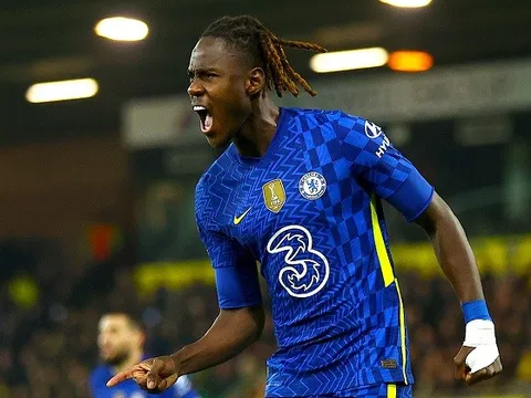 NÓNG! Bayern đàm phán ký Chalobah