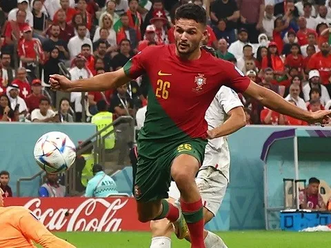 Chấm điểm Bồ Đào Nha: Điểm 10 tuyệt đối