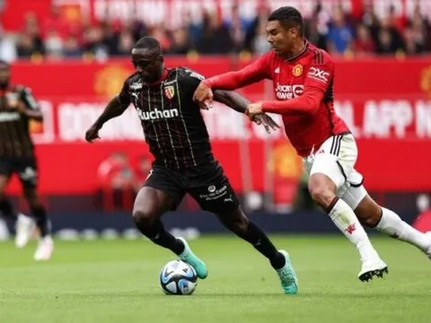 Chấm điểm Man United: 2 điểm 8; Xứng danh thần đồng