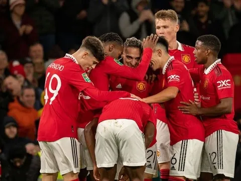 Chấm điểm Man Utd: Hai điểm 8