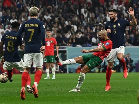 Chấm điểm Pháp: Tuyệt vời Griezmann; Quái vật của Liverpool