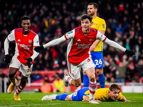 Charlie Patino: Báu vật quý giá mà Arsene Wenger để lại cho Pháo thủ