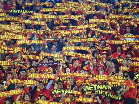 'Cháy vé' trận tuyển Việt Nam - Hong Kong