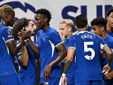 Chelsea vs Dortmund: 4 bàn; The Blues bất bại