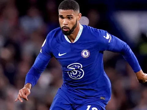 Chelsea bán gấp Loftus-Cheek, lập danh sách dài thay thế