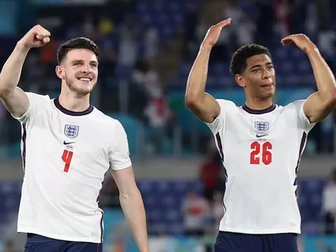 Chelsea chi 200 triệu bảng cho 2 sao tuyển Anh