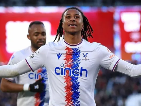 Chelsea chờ động tĩnh để chốt hạ thương vụ Premier League