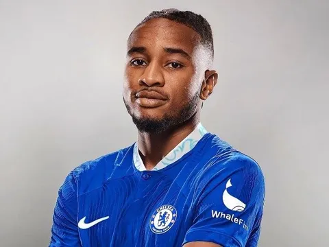 Chelsea chuẩn bị công bố tân binh đầu tiên