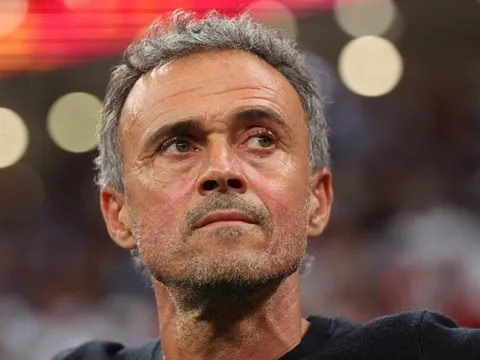 Chelsea có thể đã phạm sai lầm với Luis Enrique