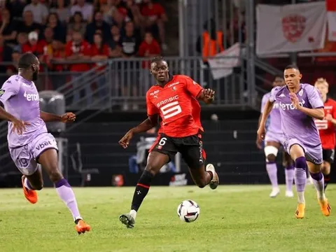 Chelsea đã có Moises Caicedo phiên bản "rẻ mà chất"