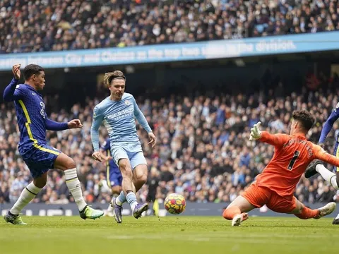 Chelsea - Man City: 4 bàn; Chìm sâu khủng hoảng