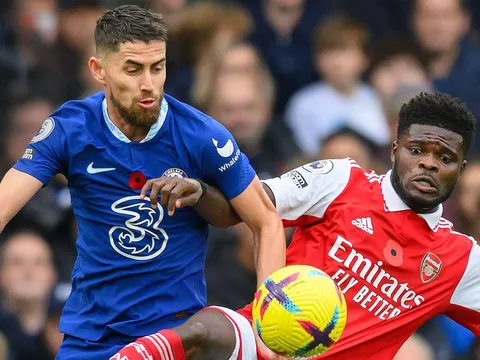 Sốc! Arsenal hỏi mua sao bự, Chelsea sẵn sàng bán đứt