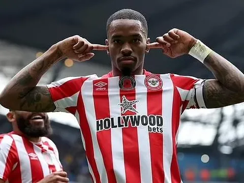 Chelsea phải trả số tiền không tưởng vì Ivan Toney