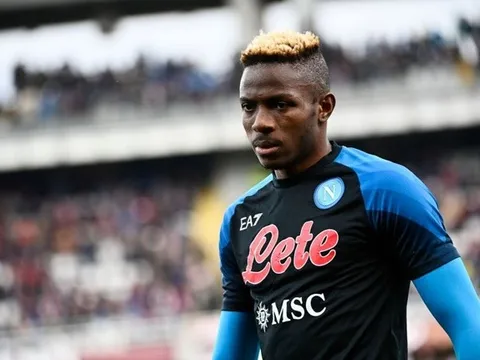 Chelsea, PSG có thể khiến M.U thay đổi lập trường mua sắm