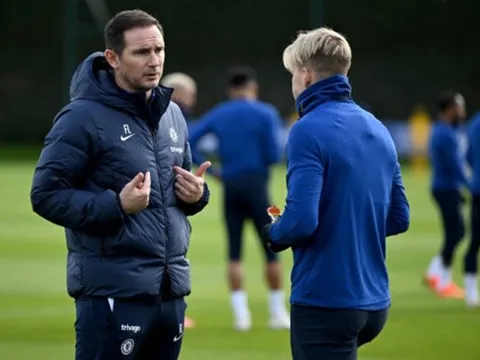 Chelsea vỡ mộng 100 triệu euro