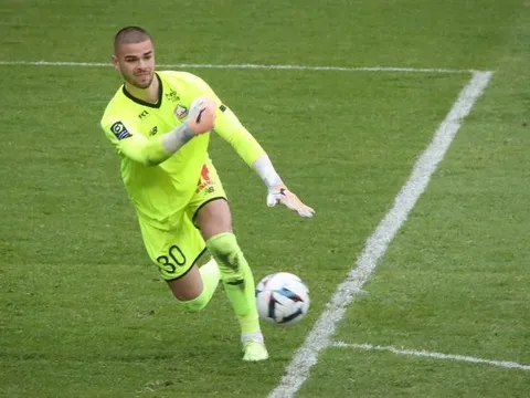 Lucas Chevalier - Từ kẻ học việc của Maignan đến người đe dọa vị trí của đàn anh