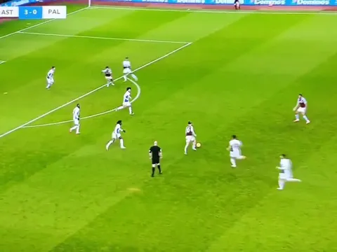 Chỉ 1 đường chuyền, Grealish xé tan hàng phòng ngự dày đặc của Palace