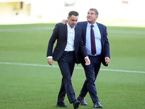 Chỉ còn 1 ứng cử viên thay thế Xavi