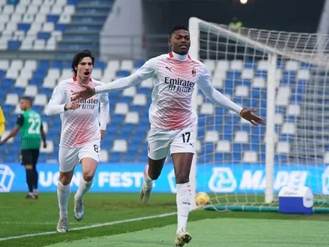 Chỉ mất 6,2 giây để mở tỷ số, AC Milan giữ vững ngôi đầu bảng Serie A