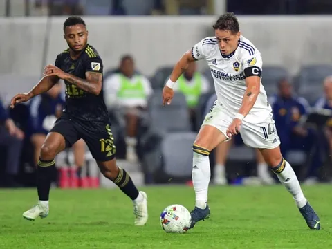 Chicharito và Vela không dự World Cup 2022