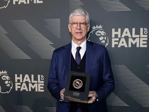 CHÍNH THỨC: Arsenal tôn vinh Wenger theo cách độc đáo