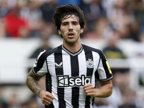 Chính thức! FIFA xác nhận Tonali không thể ra sân trận đấu với Wolves