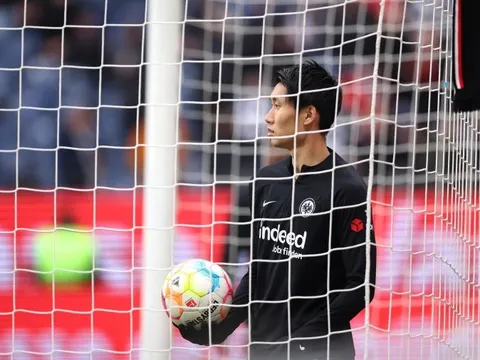 CHÍNH THỨC: Frankfurt thông báo chia tay mục tiêu của Man United