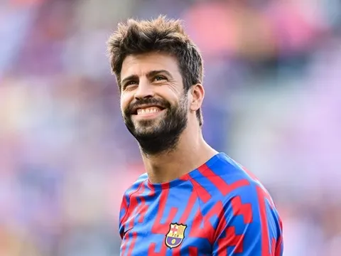 CHÍNH THỨC: Pique bất ngờ thông báo chia tay Barca