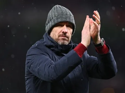 CHÍNH THỨC: Ten Hag được vinh danh xứng đáng