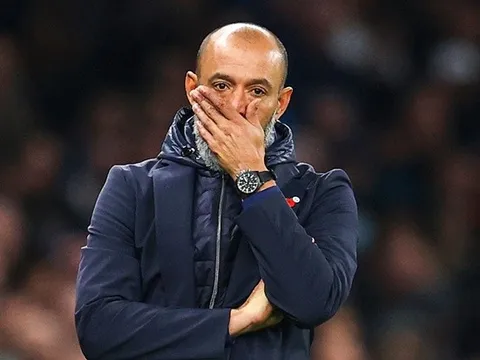 CHÍNH THỨC! Tottenham sa thải HLV Nuno Santo