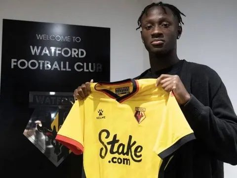 CHÍNH THỨC! Watford chiêu mộ thành công ngôi sao World Cup