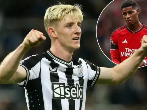 Chờ lời khẳng định của Gordon trước Rashford