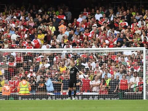 Chọn Ramsdale hay Raya, Arteta nhận được đề xuất đáng giá